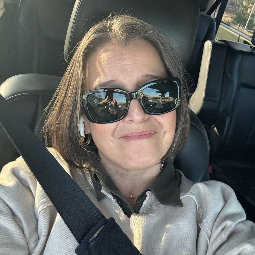 Meet your Posher, Kim